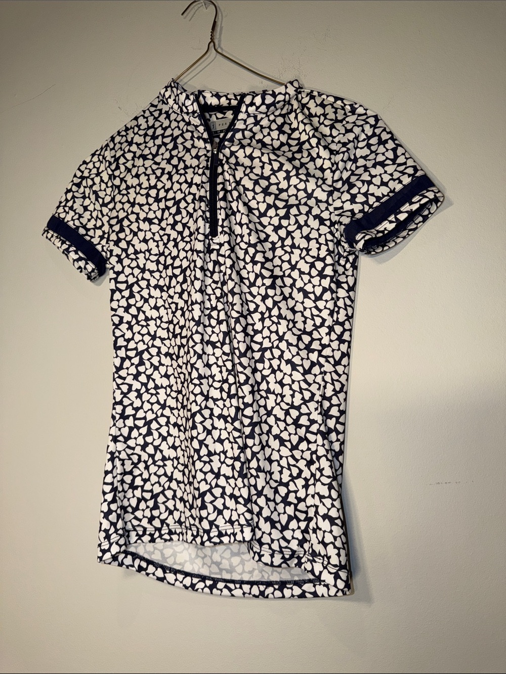 PGA Tour Navy and White Heart-Print Zip Polo. Size XS. SKU AF212-115